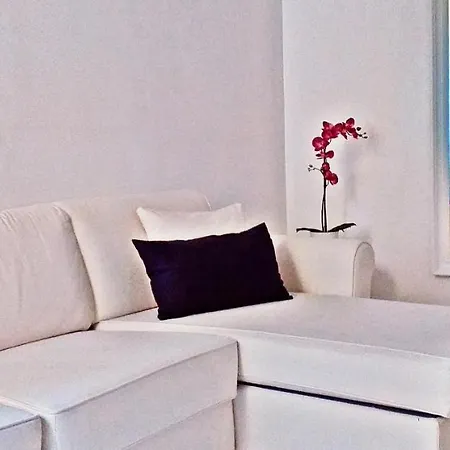 Triton Place * Рим