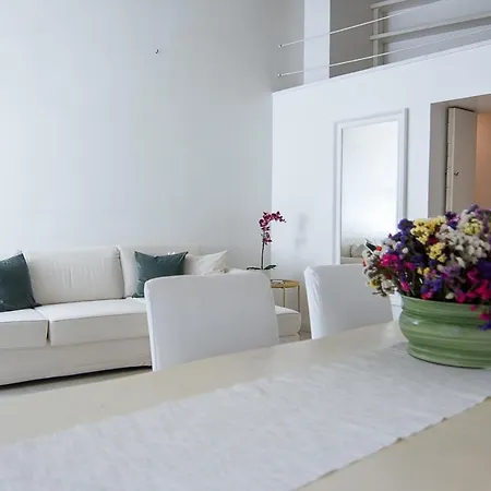 Triton Place Апартаменты Рим